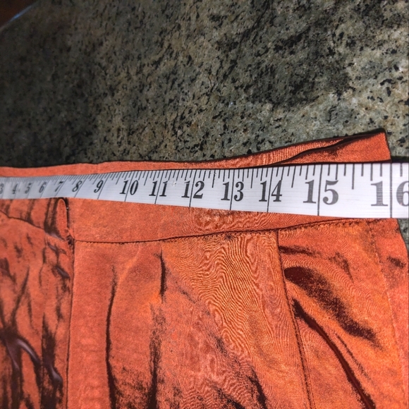 Lulu's Satin Rust Trouser Large - Picture 13 of 16